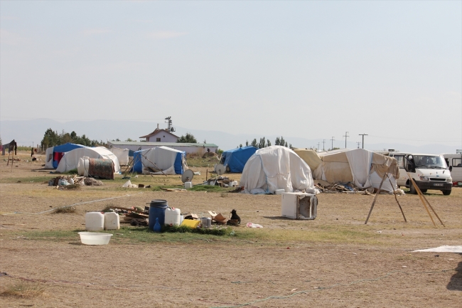 Mevsimlik işçilerin Konya'da zorlu mesaisi başladı